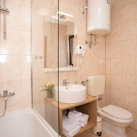 Stafileo Palace Apartamento *