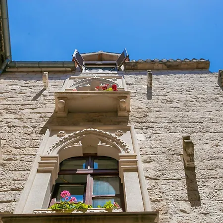 Stafileo Palace * Trogir