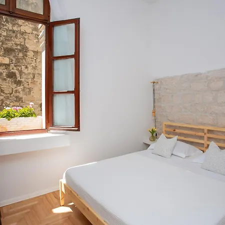 Stafileo Palace Apartamento *